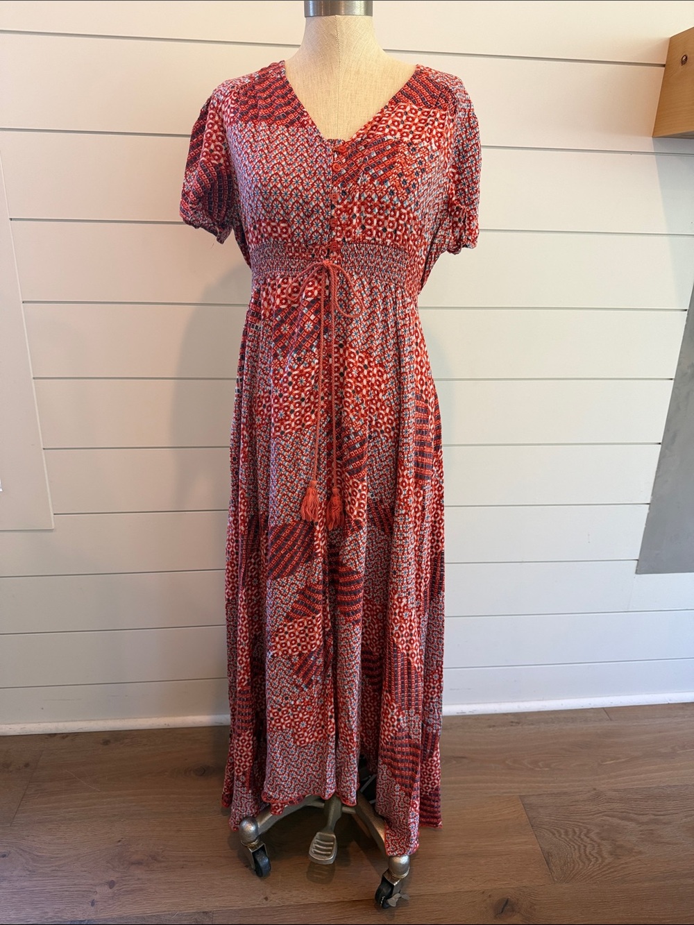 Irina Woman's Short Sleeve Long V Neck Design Dress